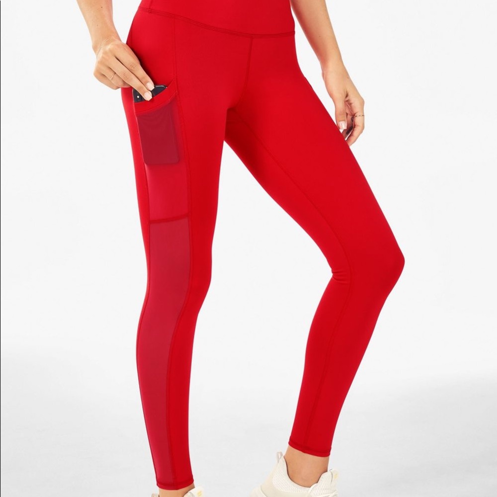 NWT Fabletics Mila Legging
